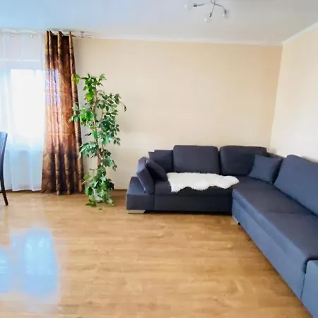 Apartment Luxus Im Schloss Fockelberg